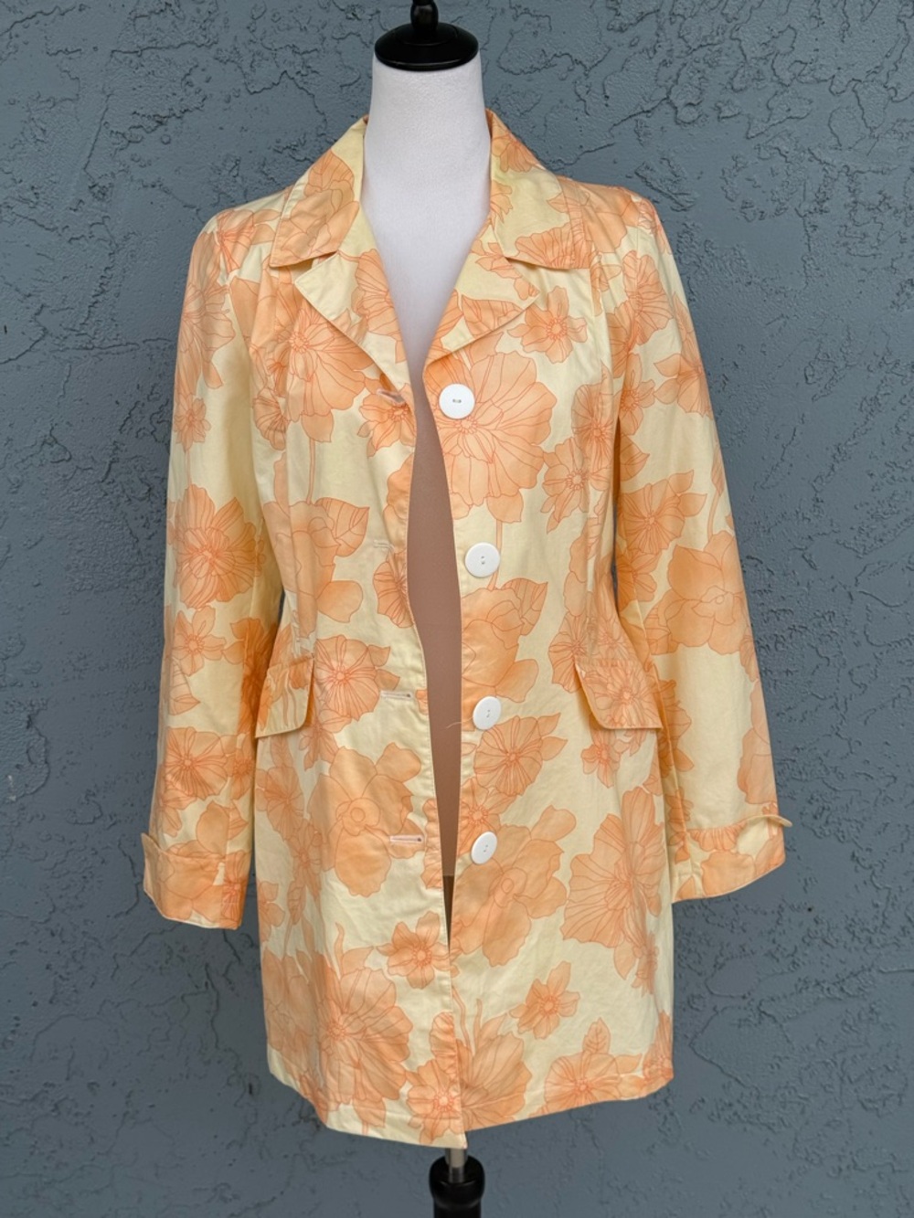 Vintage Bill Blass Floral Peach-Orange Laminated Cotton Blend Lined Raincoat M